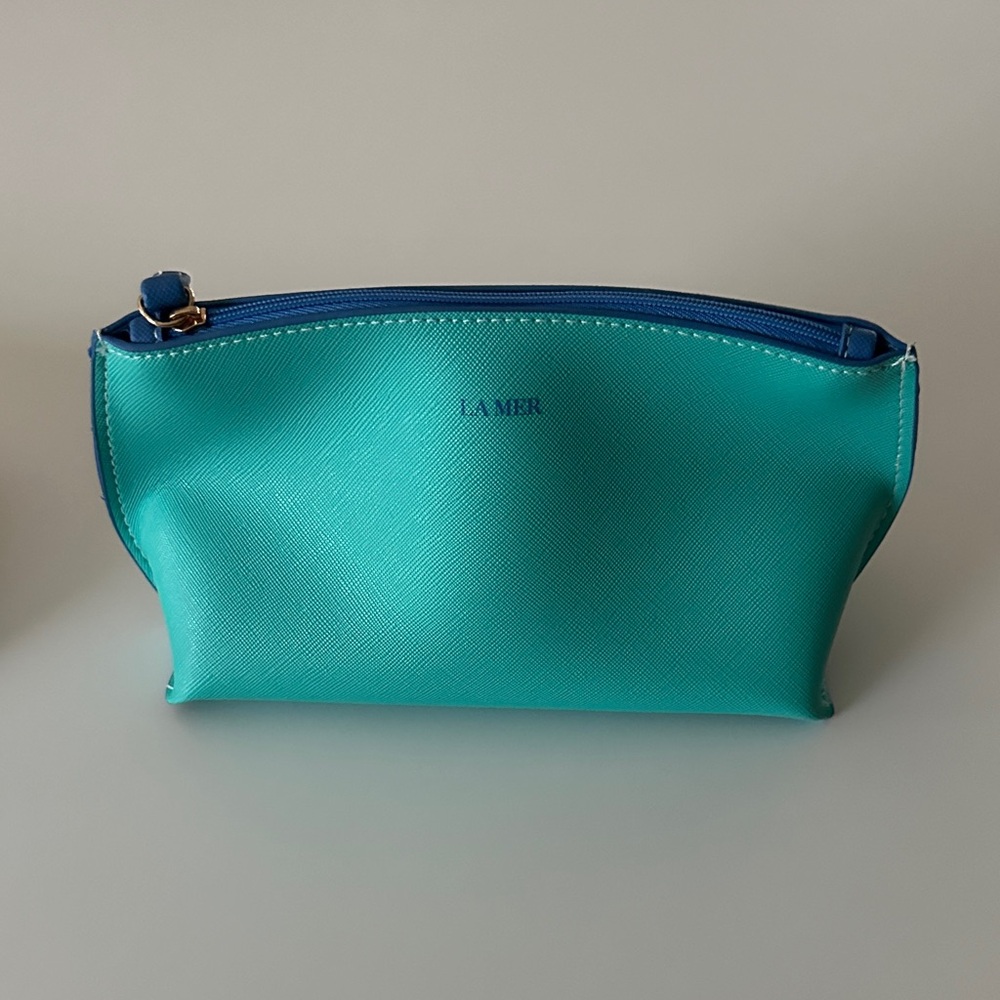 New La Mer Turquoise and Navy Cosmetic Pouch